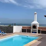 Lia