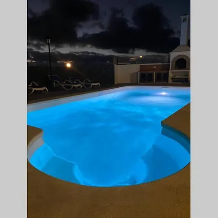 Lia Villa Famara